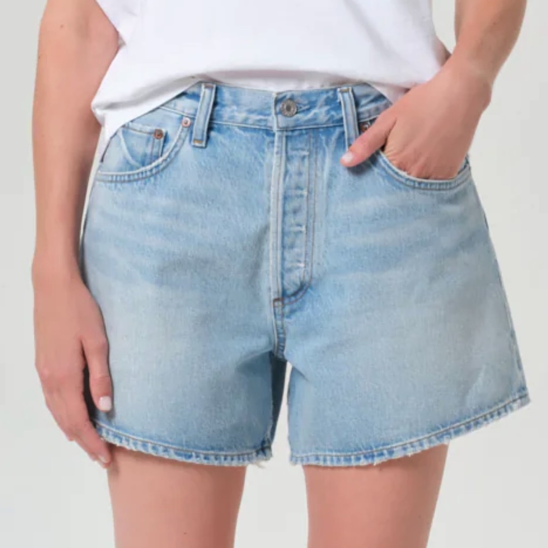 AGOLDE Leith Short in Convert, a vintage indigo denim short